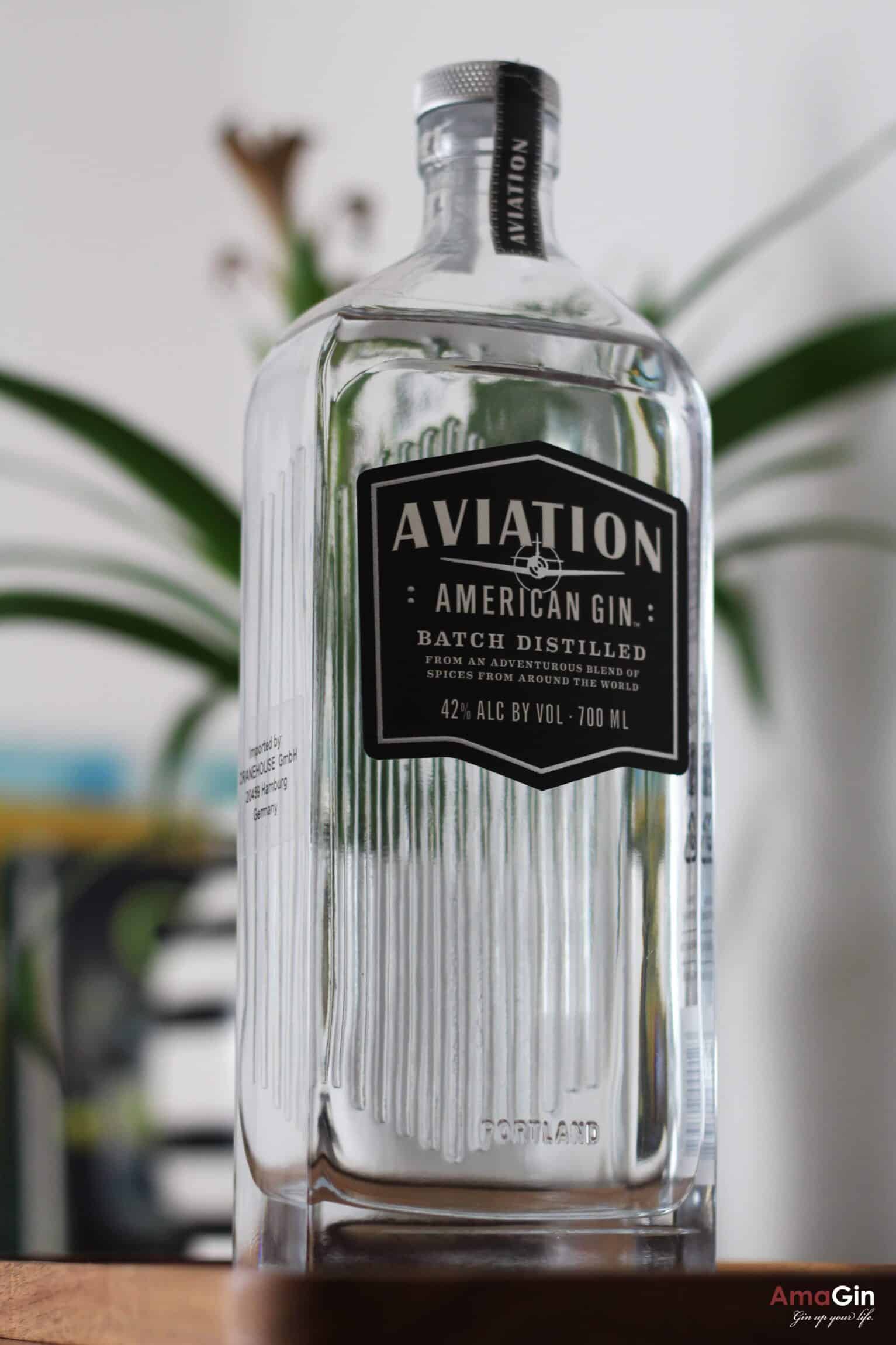 Aviation Gin Flaschendesign