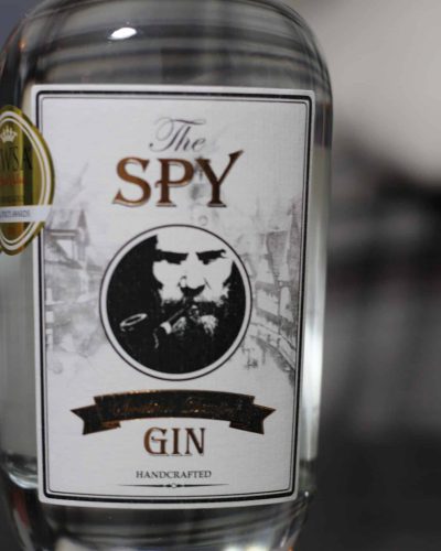 Der Spy Gin Design